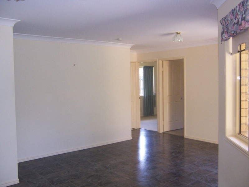 31 Parkridge Avenue, Upper Caboolture QLD 4510