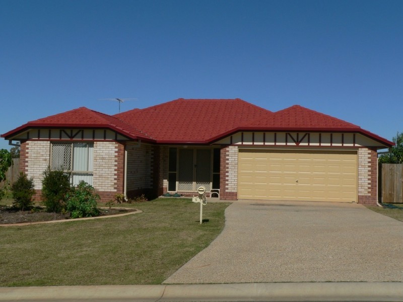 5 Hilltop Court, Morayfield QLD 4506