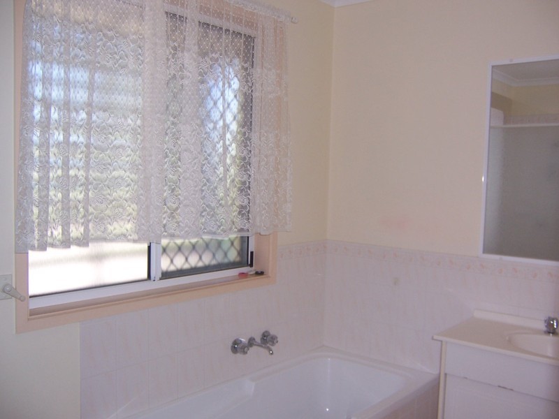 11 Benara Court, Caboolture QLD 4510