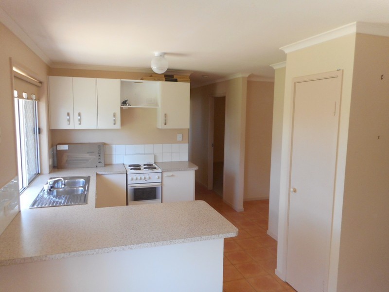 9 Jonathon Street, Morayfield QLD 4506