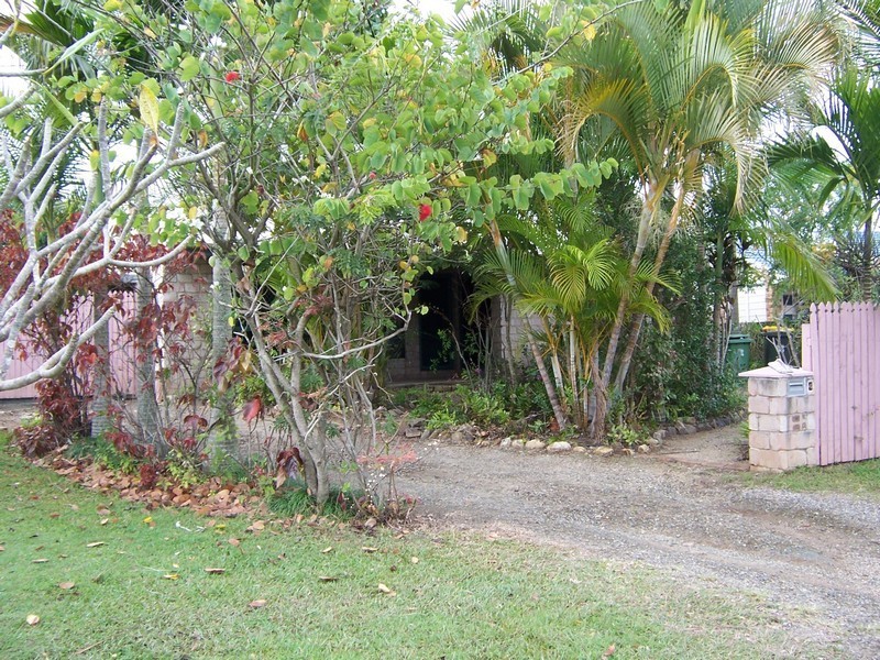 4 Yaldara Avenue, Caboolture QLD 4510