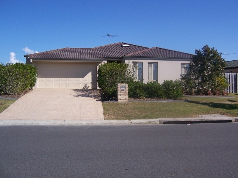 44 Maurice Avenue, Morayfield QLD 4506