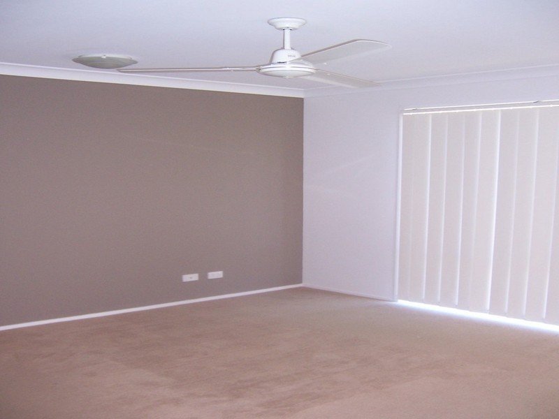44 Maurice Avenue, Morayfield QLD 4506