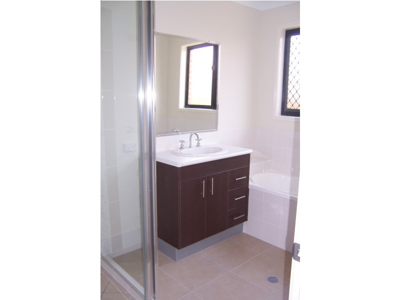 26 Silky Oak Drive, Morayfield QLD 4506