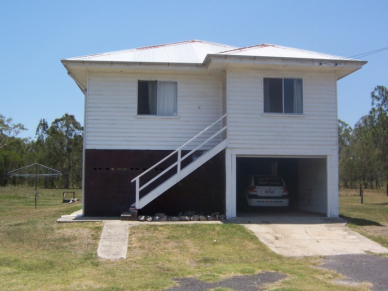 774 Beachmere Road, Beachmere QLD 4510