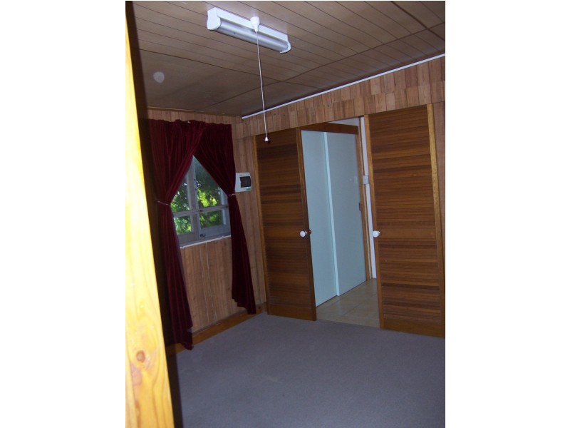 99a The Esplanade, Ningi QLD 4511