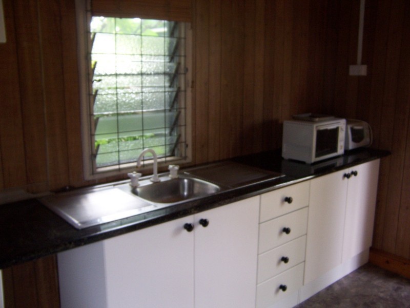 99a The Esplanade, Ningi QLD 4511