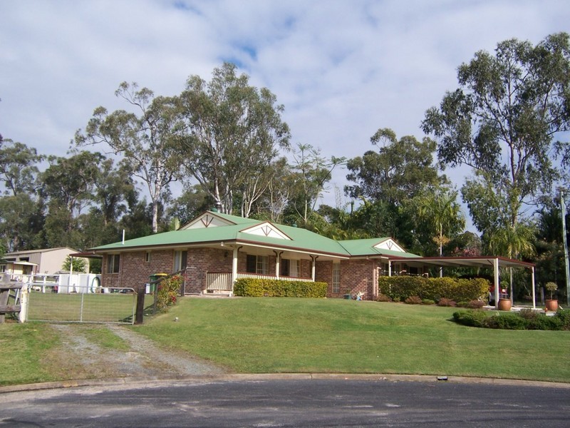 69 Kirrang Drive, Elimbah QLD 4516