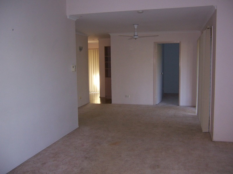 4 Lina Street, Morayfield QLD 4506