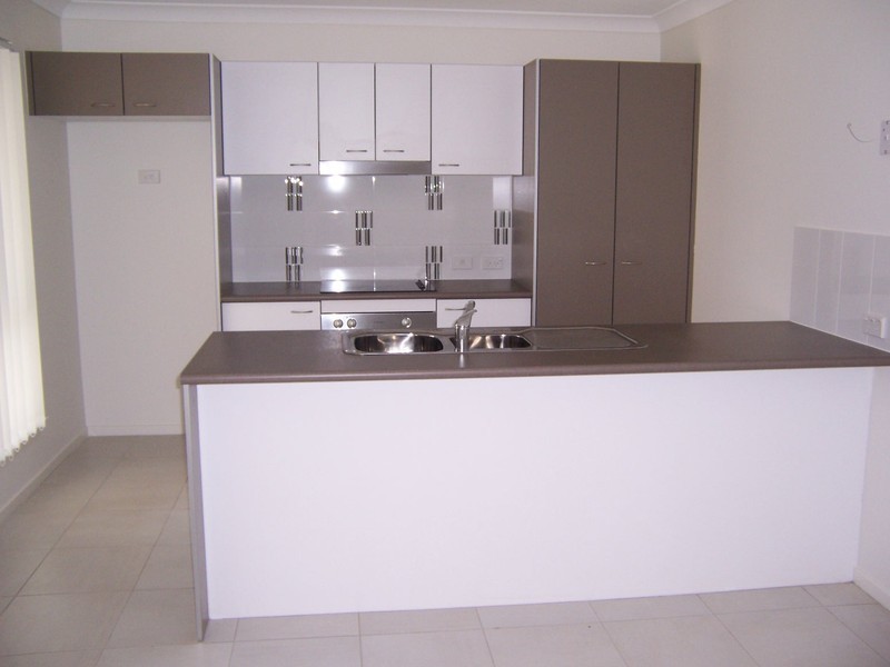 12 Greenwich Court, Caboolture QLD 4510