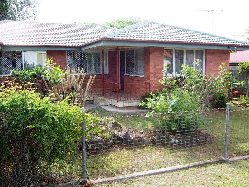 8 Newman Street, Caboolture QLD 4510