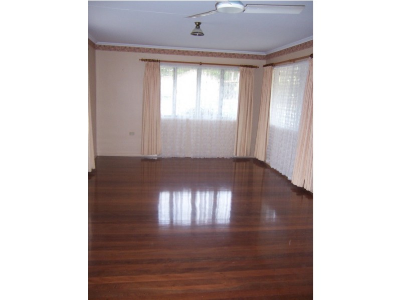 8 Newman Street, Caboolture QLD 4510