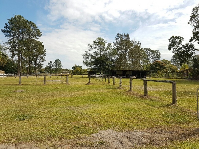 126 Pumicestone Road, Caboolture QLD 4510