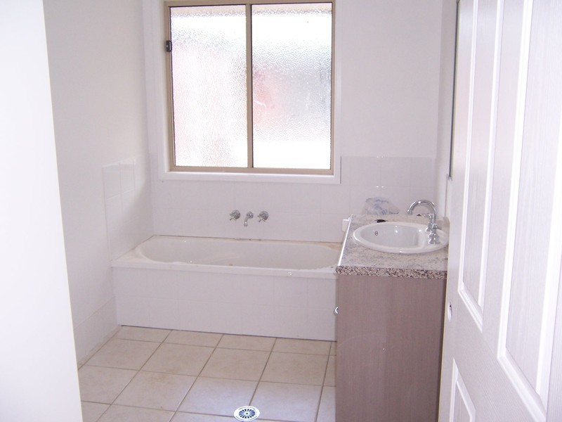 95 Hollywood Avenue, Bellmere QLD 4510