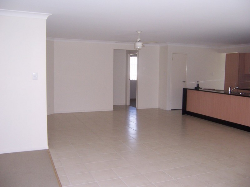 22 Denson Street, Morayfield QLD 4506
