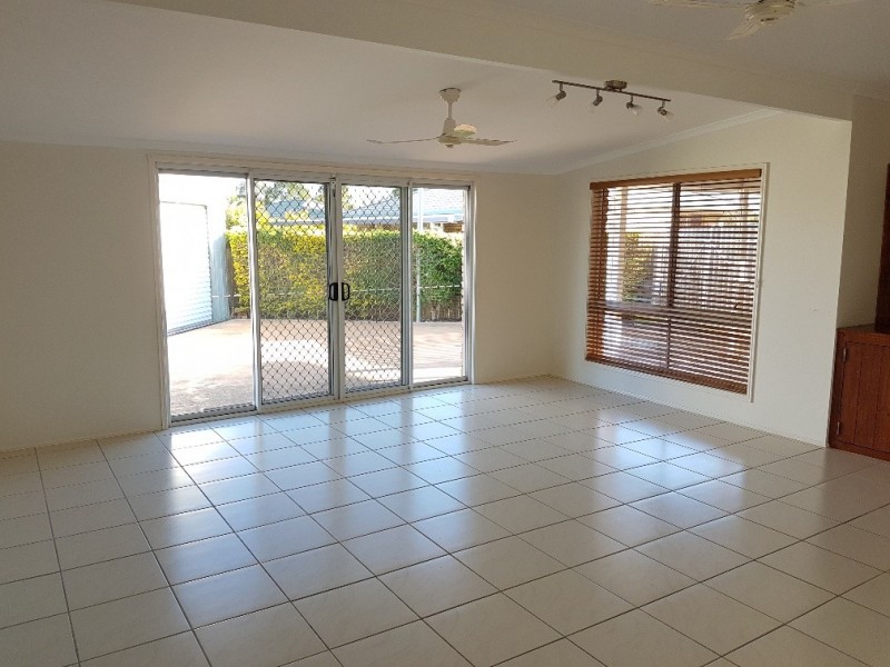 14 Hillgrove Court, Morayfield QLD 4506