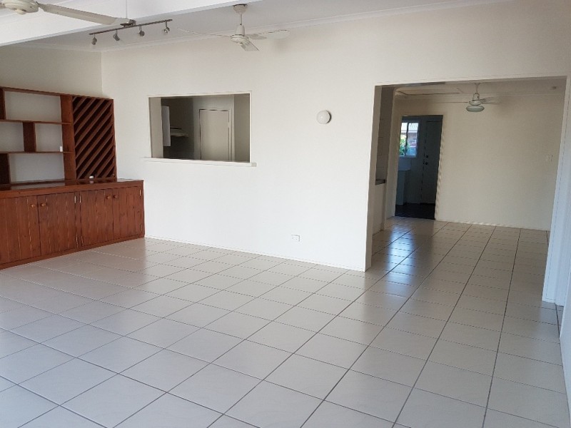 14 Hillgrove Court, Morayfield QLD 4506