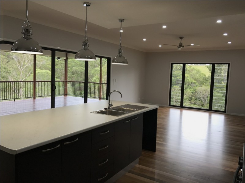 60 Rusty’s Lane, Moorina QLD 4506