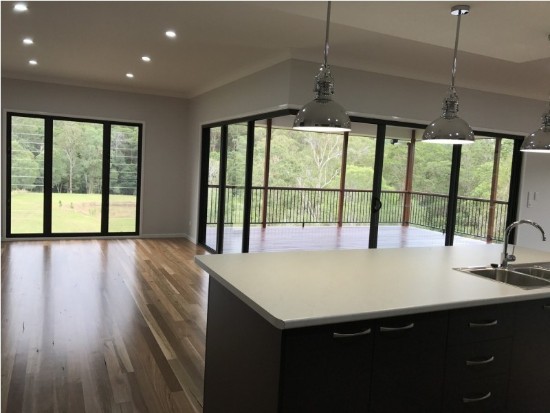 60 Rusty’s Lane, Moorina QLD 4506