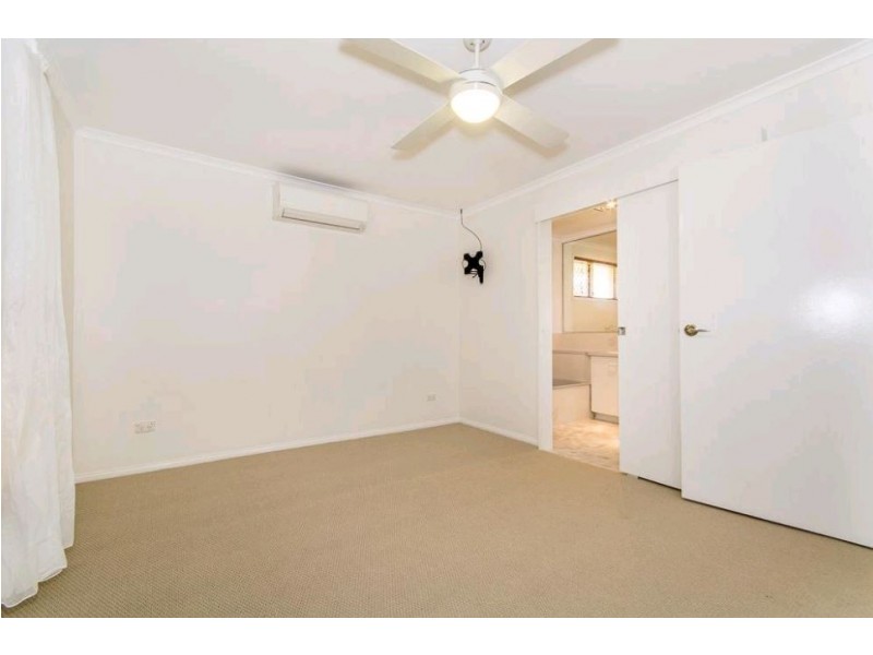 16 Oaklands Drive, Caboolture South QLD 4510