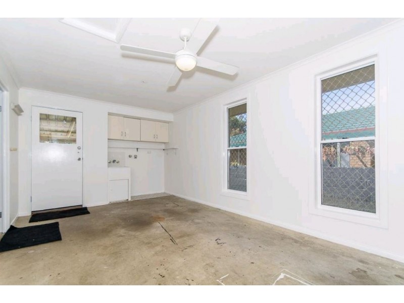 16 Oaklands Drive, Caboolture South QLD 4510