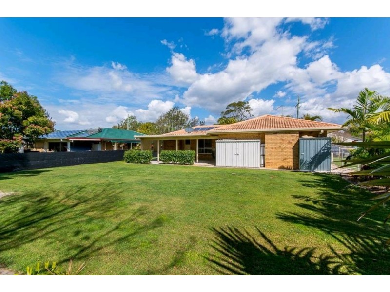 16 Oaklands Drive, Caboolture South QLD 4510
