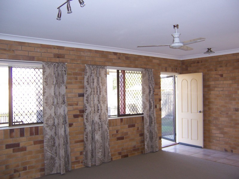 Unit 3b  149 Station Road, Burpengary QLD 4505
