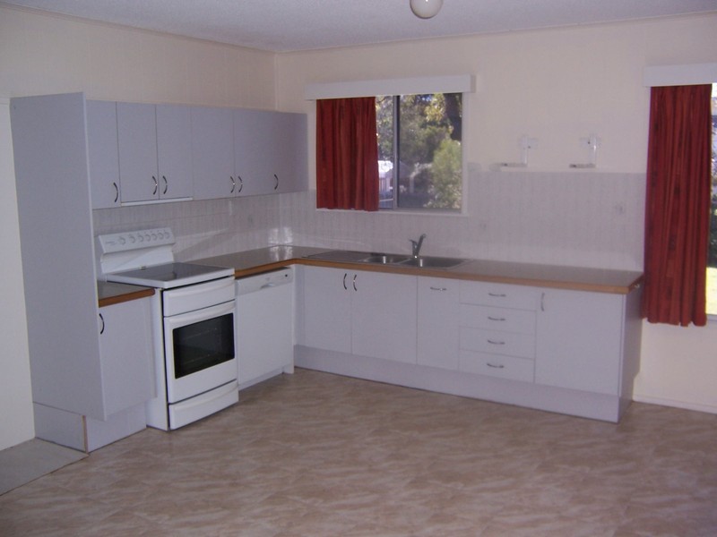 15 Benny Street, Woorim QLD 4507