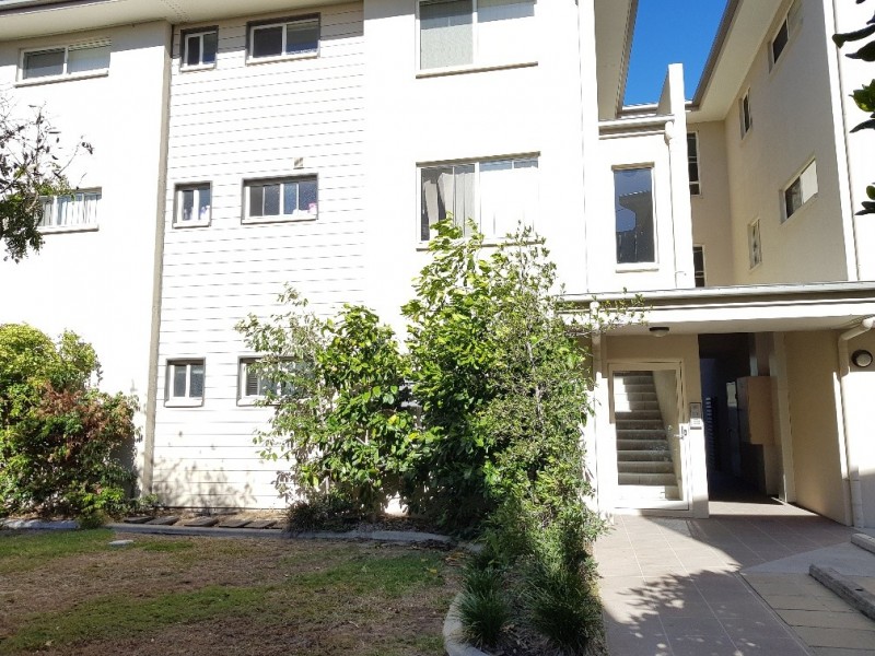 13/91-93 Lower King Street, Caboolture QLD 4510