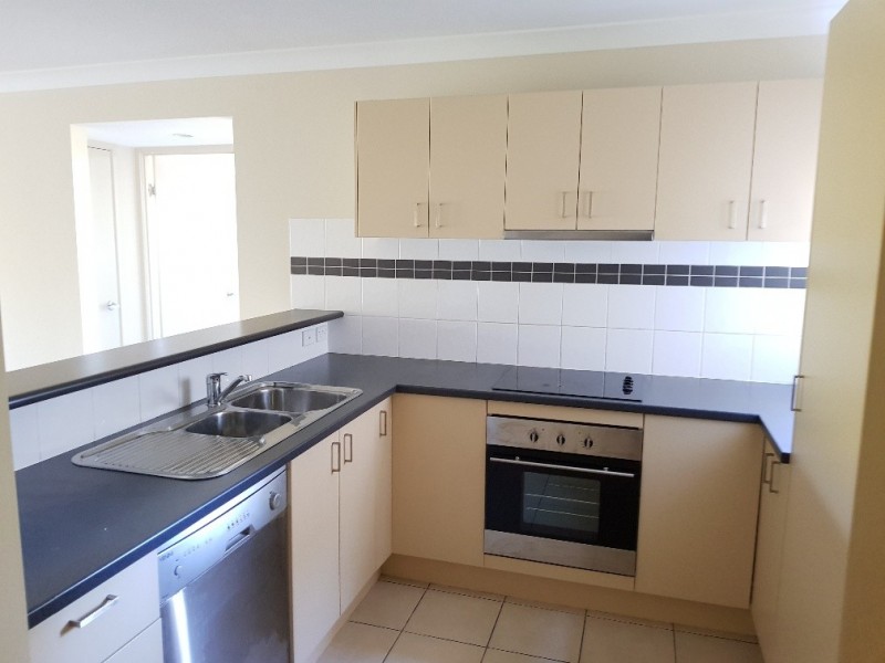 13/91-93 Lower King Street, Caboolture QLD 4510