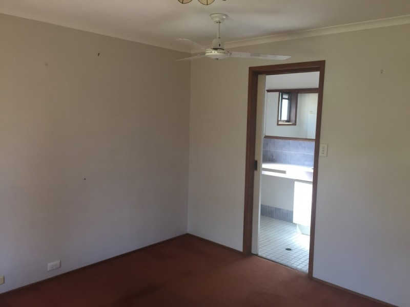 16 Blackwood Street, Morayfield QLD 4506