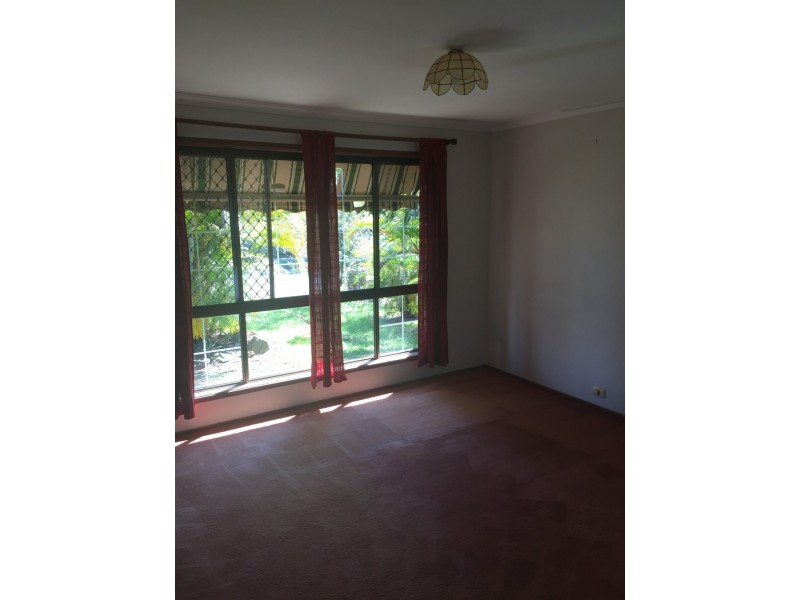 16 Blackwood Street, Morayfield QLD 4506