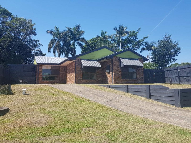 33 Cresthaven Drive, Morayfield QLD 4506