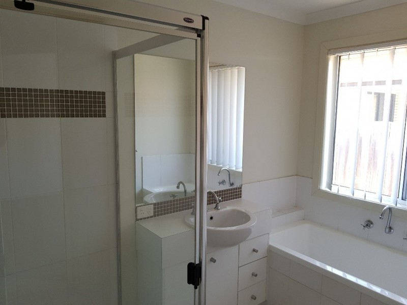 10 Peggy Road, Bellmere QLD 4510