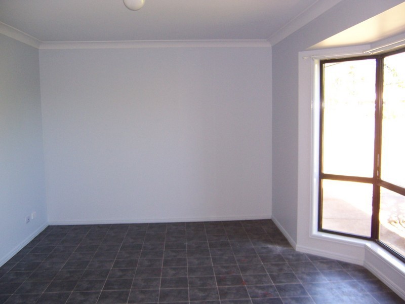 8 Toni Court, Morayfield QLD 4506