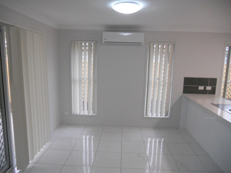 11b Paddington Street, Bellmere QLD 4510