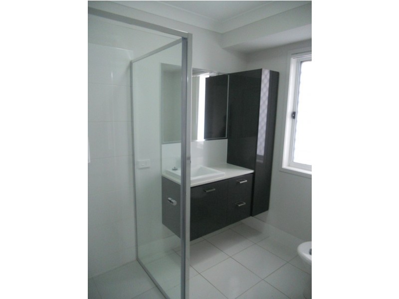 11b Paddington Street, Bellmere QLD 4510