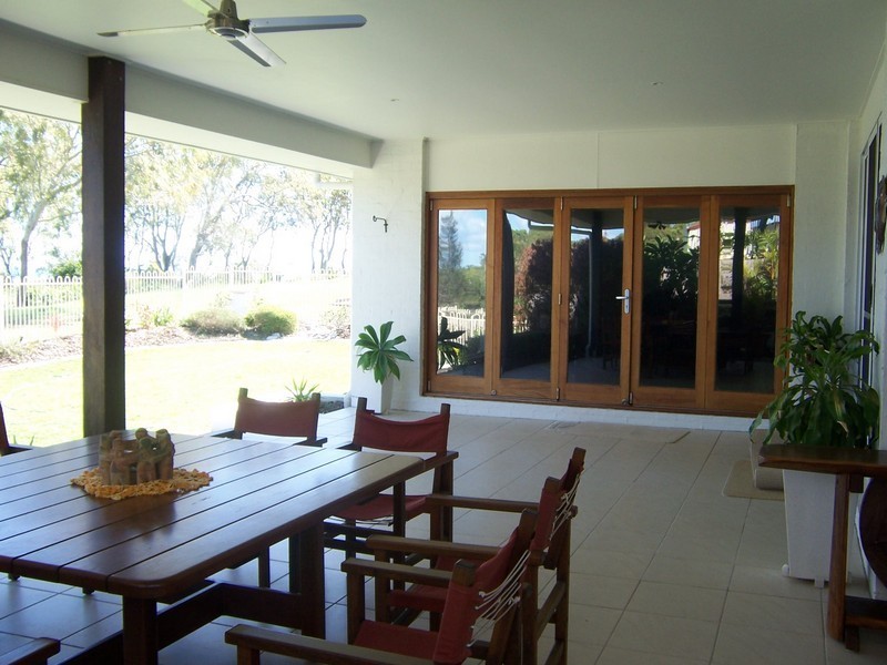 5 Avalon Street, Sandstone Point QLD 4511