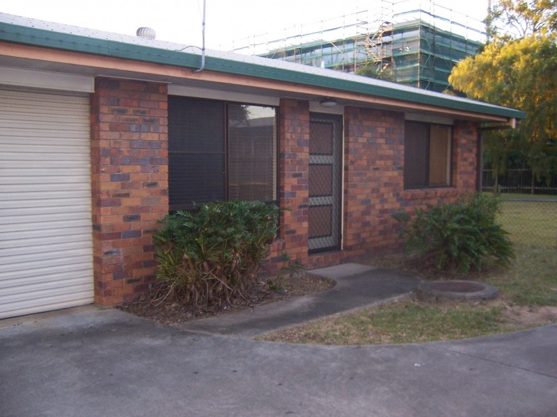 2/99 Lower King Street, Caboolture QLD 4510