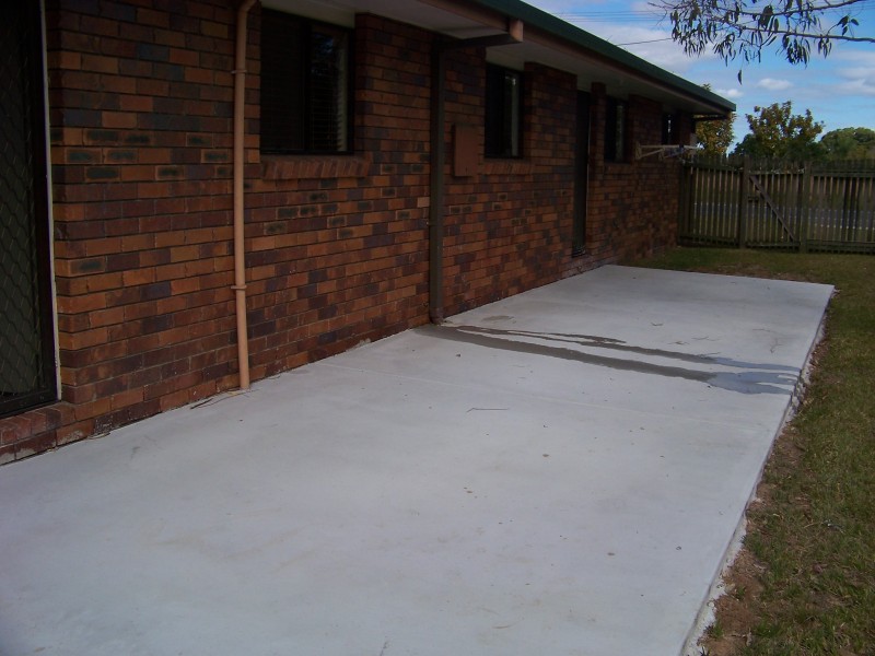 2/99 Lower King Street, Caboolture QLD 4510