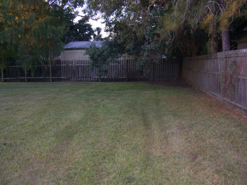 2/99 Lower King Street, Caboolture QLD 4510