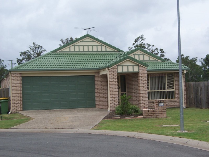 8 Bilberry Court, Upper Caboolture QLD 4510