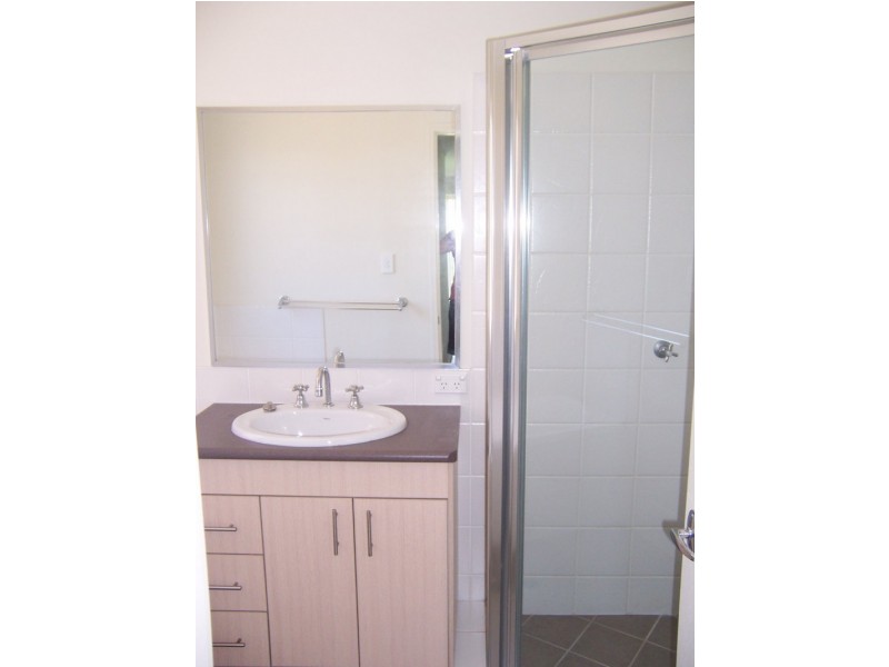 8 Bilberry Court, Upper Caboolture QLD 4510