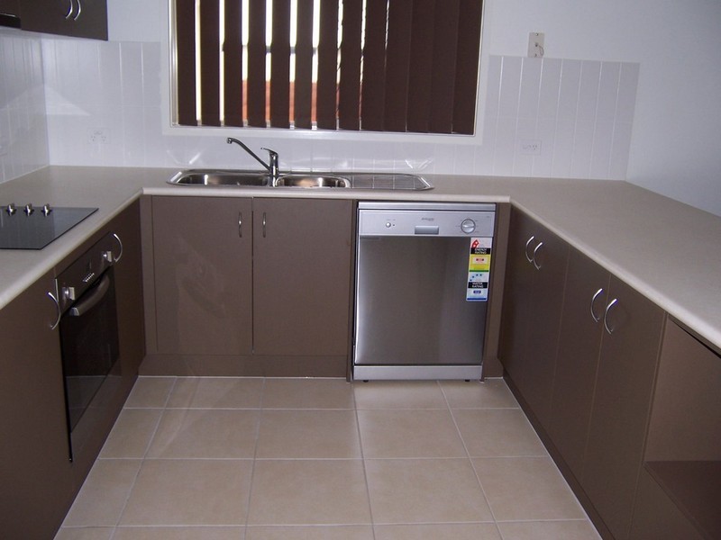 6  Lloyd Street, Caboolture QLD 4510