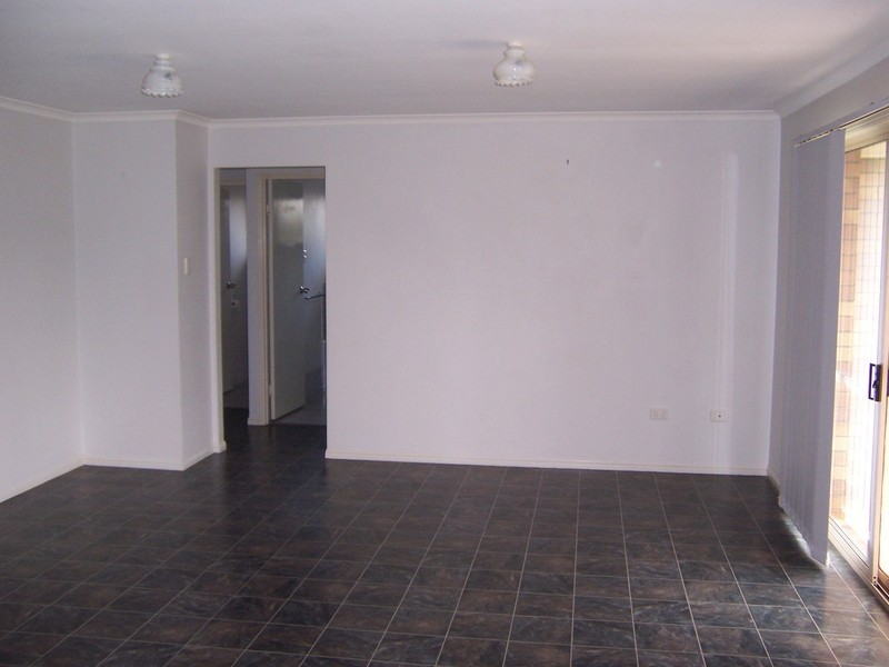 26 Hillmont Crescent, Morayfield QLD 4506