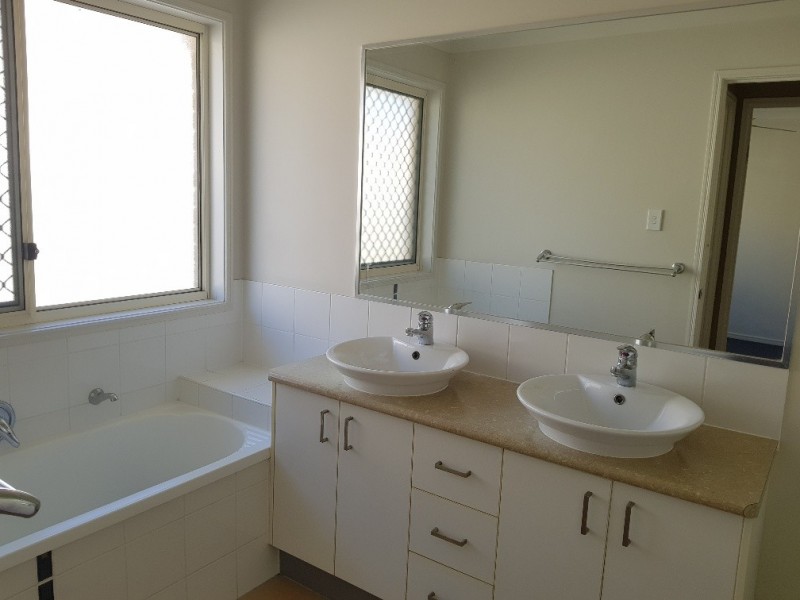 52 Almond Way, Bellmere QLD 4510