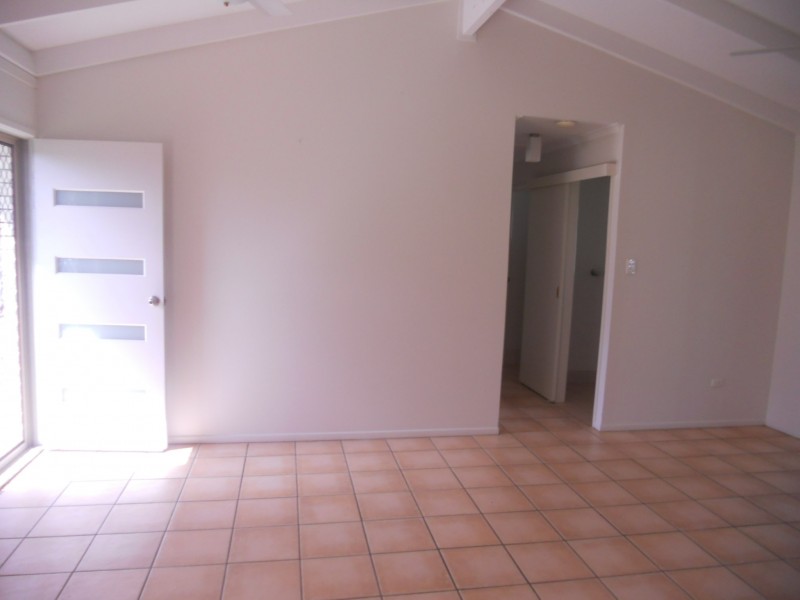 76 Buchanan Road, Morayfield QLD 4506