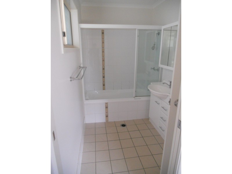 76 Buchanan Road, Morayfield QLD 4506