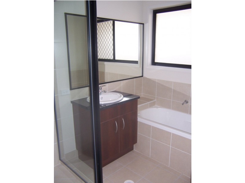 1 Maree Court (Cnr Belleden Dr), Bellmere QLD 4510