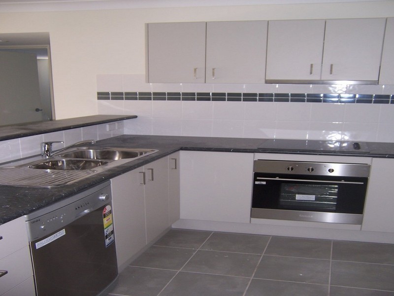 U 4/91-93  Lower King Street, Caboolture QLD 4510